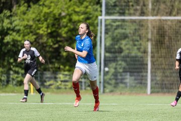 Bild 212 - wBJ SH-Pokalfinale  Holstein-Kiel - SV Viktoria : Ergebnis: 1:0